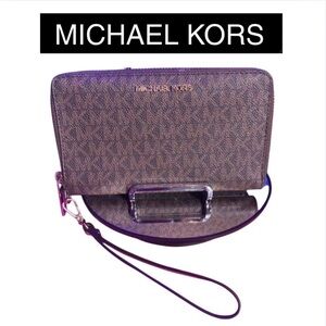 MICHAEL KORS Jet Set Travel Leather Wristlet, NWOT
